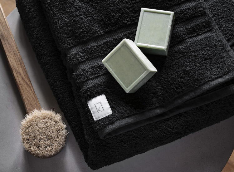 Kosta Linnewäfveri Frotte Svart 65X135