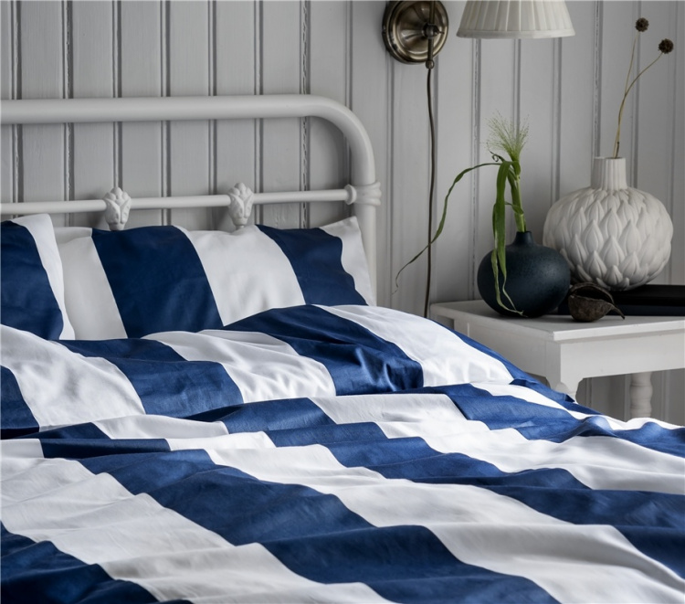 Kosta Linnewäfveri Fjällbacka Satin Marin