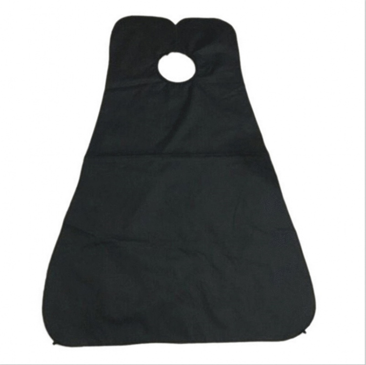 Skægopsamler, der holder vasken ren