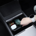 Opbevaringsboks med sorteringsrum til Tesla Model 3 Highland