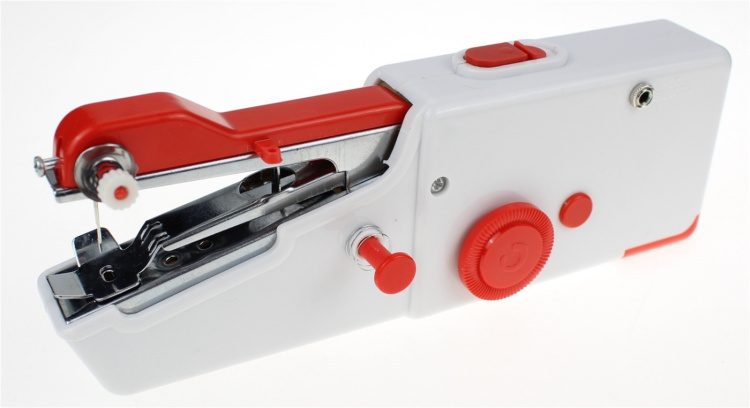 Cenocco CC-9073: Easy Stitch håndholdt symaskine, rød Cenocco CC-9073: Easy Stitch håndholdt symaskine, rød