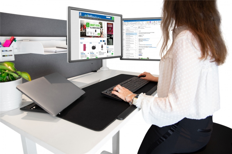 DELTACO OFFICE ekstra bred musemåtte med trådløs opladning, neopren DELTACO OFFICE ekstra bred musemåtte med trådløs opladning, neopren