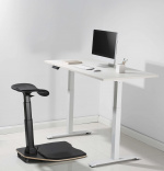 DELTACO OFFICE Ergonomisk ståstol med integreret måtte, sort DELTACO OFFICE Ergonomisk ståstol med integreret måtte, sort