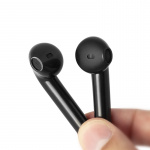 STREETZ True Wireless Grand semi-in-ear, 350 mAh case, black STREETZ True Wireless Grand semi-in-ear, 350 mAh case, black