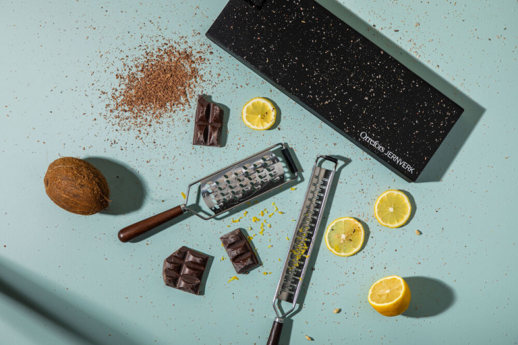 Orrefors Jernverk rivejern i 2-pak med håndtag i wenge-træ