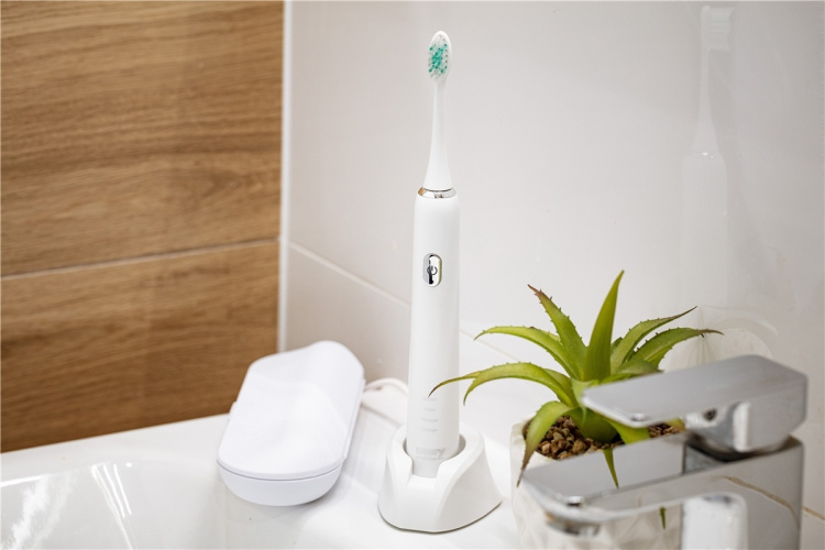 Camry Sonic elektrisk tandbørste (CR 2173)