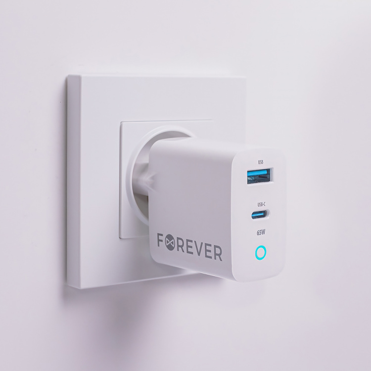 Forever GaN TC-06-65AC PD QC vægoplader 1x USB-C 1x USB 65W