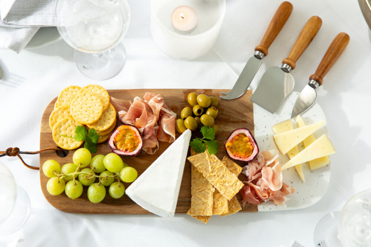 Orrefors Jernverk Ostebræt med tre knive