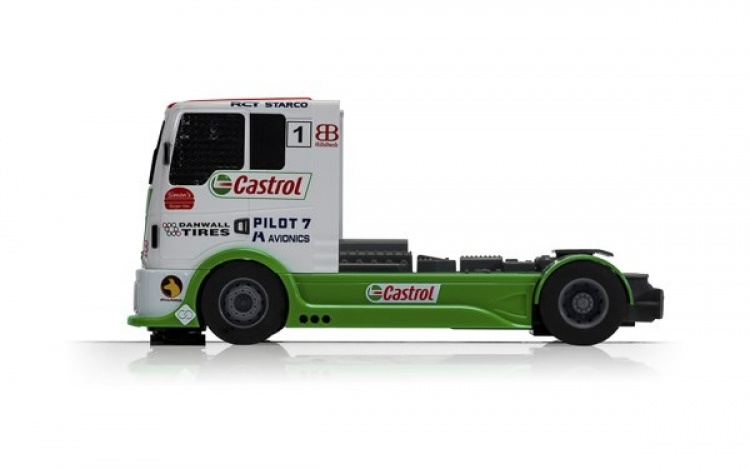 SCALEXTRIC Racing Truck - Red & Green & White