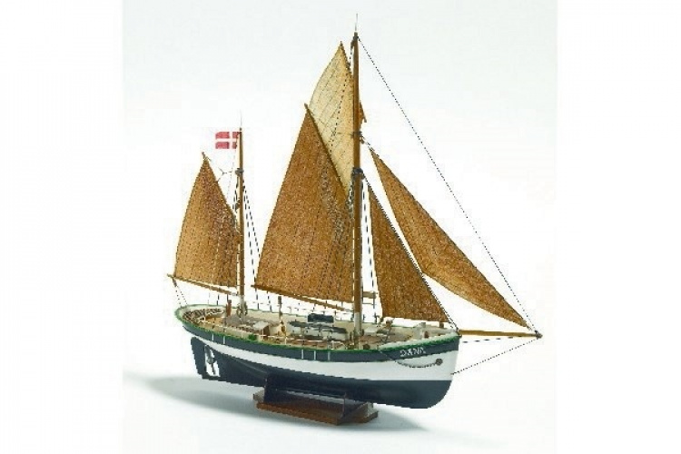 Billing Boats 1:60 Dana - Plastic hull