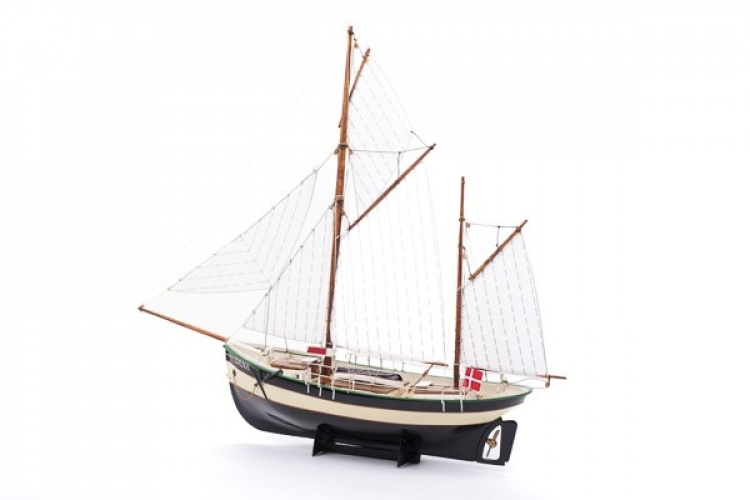 Billing Boats 1:60 Dana - Plastic hull