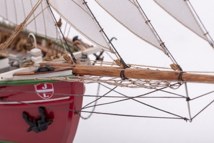 Billing Boats 1:50 Lilla Dan -Wooden hull