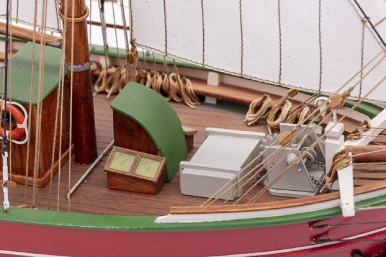 Billing Boats 1:50 Lilla Dan -Wooden hull