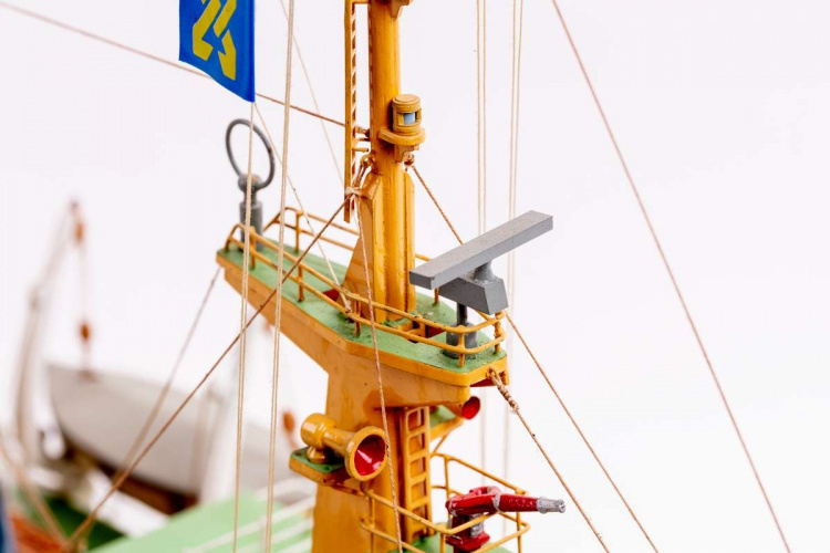 Billing Boats 1:90 Zwarte Zee -Plastic hull