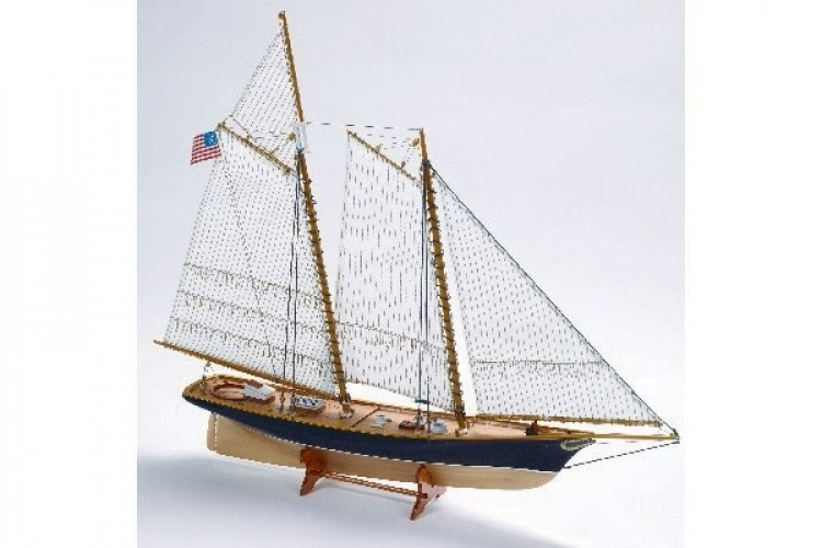 Billing Boats 1:72 America -Wooden hull