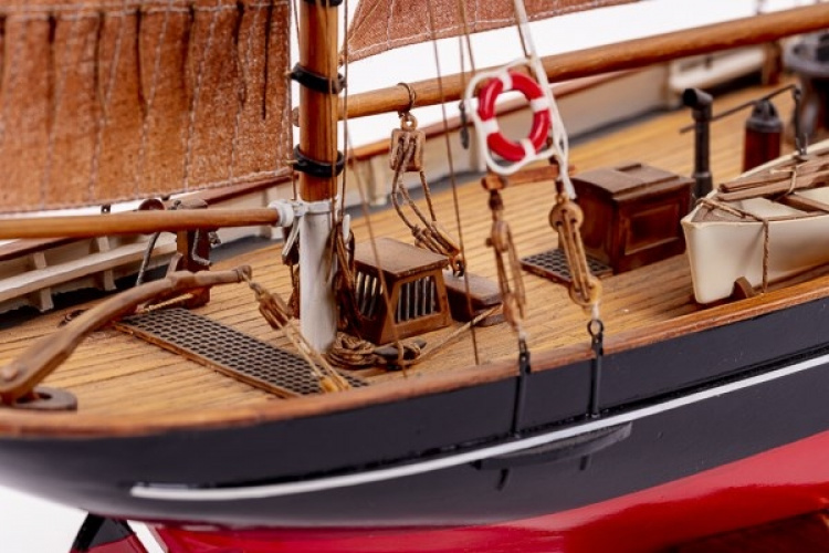 Billing Boats 1:50 FD 10 Yawl -Wooden hull