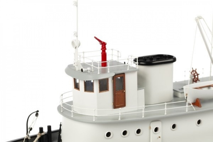 Billing Boats 1:50 Hoga Pearl Harbor Tugboat -Wooden hull