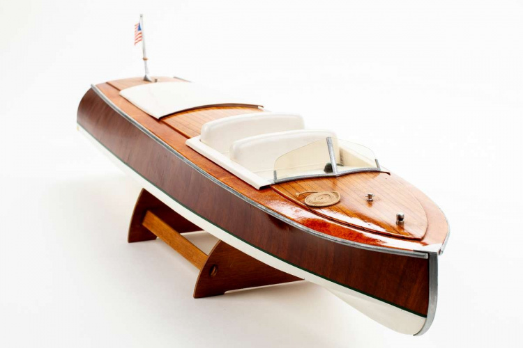 Billing Boats 1:15 PHANTOM @ -Wooden hull
