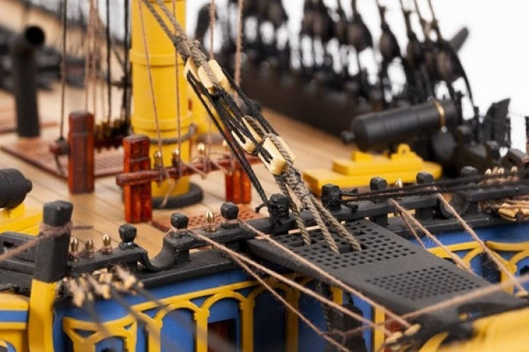 Billing Boats 1:75 HMS Victory -Wooden hull Billing Boats 1:75 HMS Victory -Wooden hull