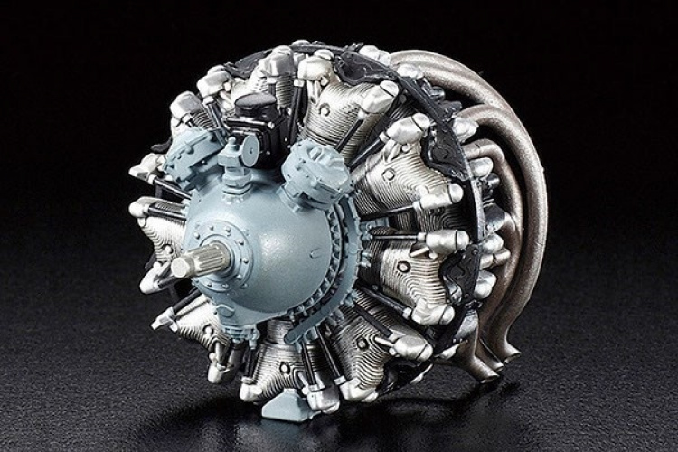 TAMIYA 1/32 F4U-1 Corsair \' Birdcage\'