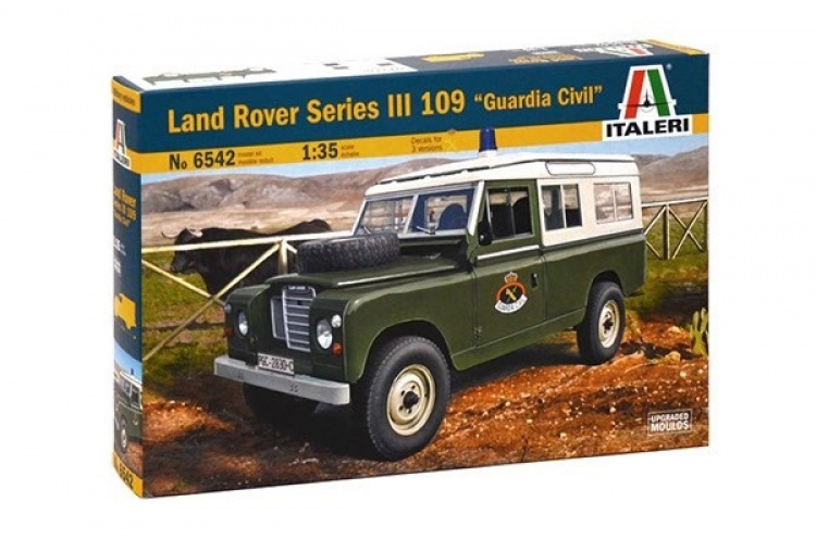 ITALERI 1:35 LAND ROVER 109 \'\'Guardia Civil\'\'