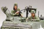 TAMIYA 1/35 U.S. Medium Tank M4A3E8 Sherman \'\'Easy Eight\'\'