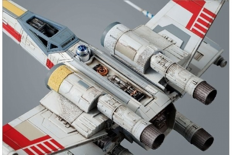 Revell Star Wars X-Wing Starfighter (Bandai) 1:72