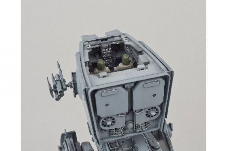 Revell Star Wars AT-ST (Bandai) 1:48