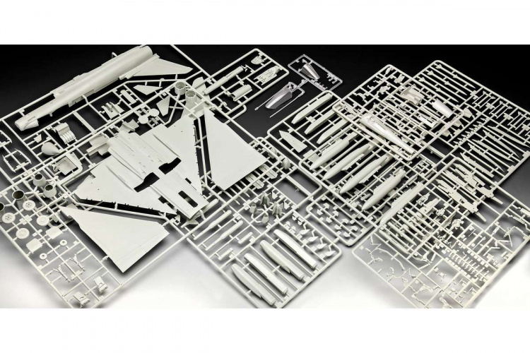 Revell 1:48 Eurofighter Typhoon \'BARON SPIRIT\'