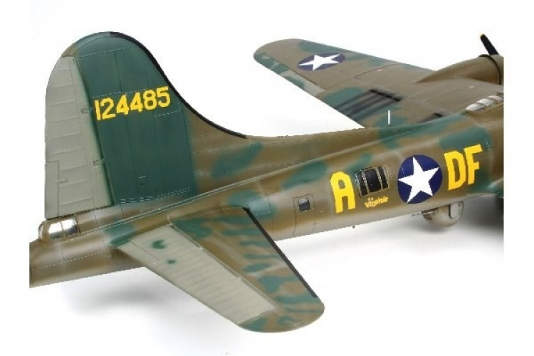 Revell B-17F Memphis Belle 1:48