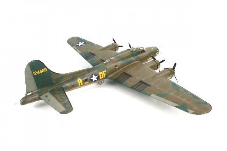 Revell B-17F Memphis Belle 1:48