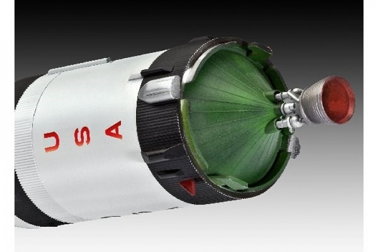 Revell Apollo Saturn V