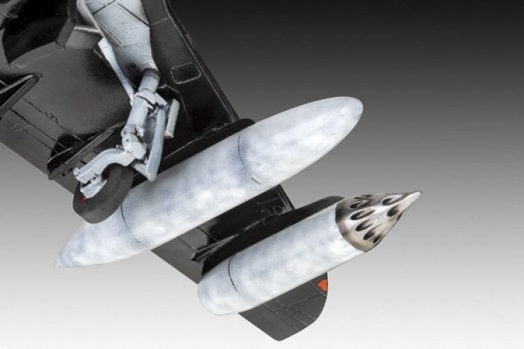 Revell Model Set BAE Hawk T.1 1:72