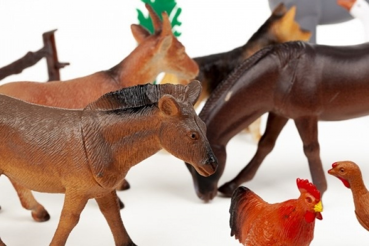 ANIMAL PLA Farm animals 30pcs in 3,2L bucket