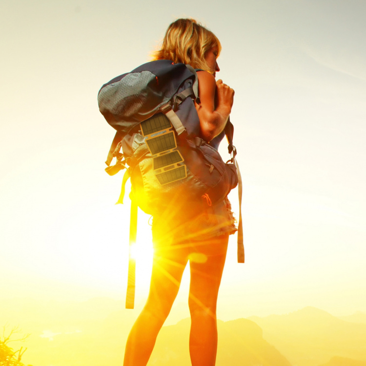 Celly Portabel solcellsladdare 10W I