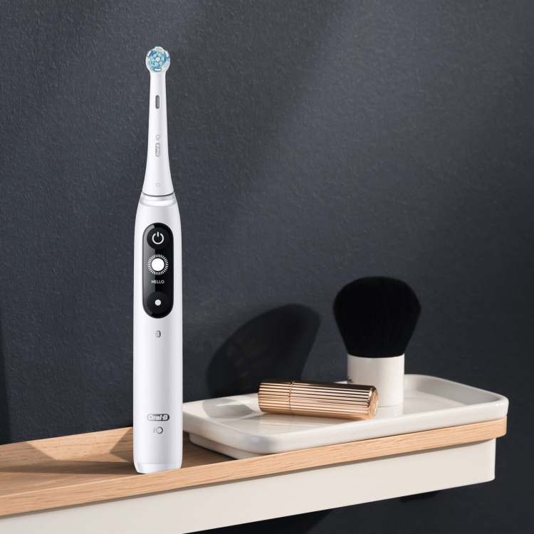 Oral B Eltandborste iO7s White UC