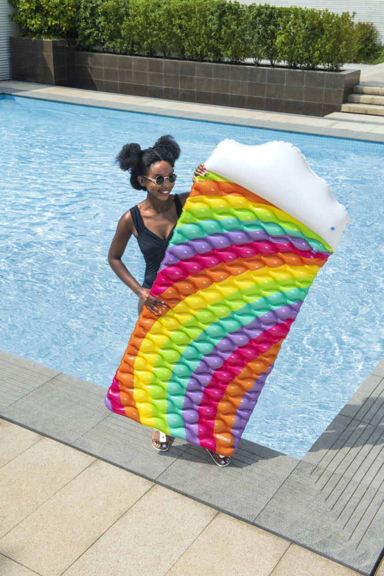 Bestway Rainbow Dreams Flydemåtte 2,16 m x 80 cm