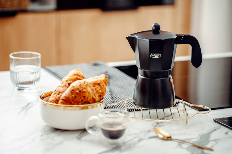 Adler AD 4421 Espresso-/kaffemaskine, 6 kopper