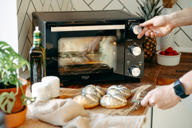 Adler AD 6024 Miniovn 22L, sort Adler AD 6024 Miniovn 22L, sort