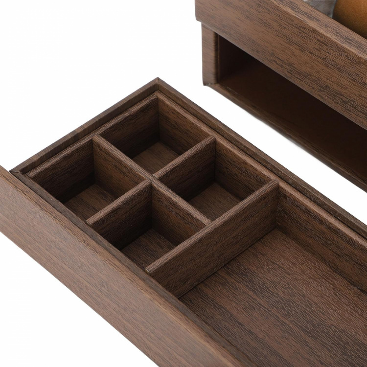 Klock- och smyckesförvaring