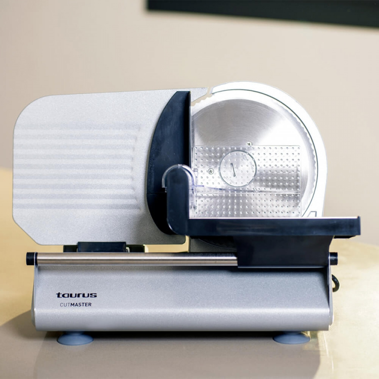 Taurus Pålægsmaskine Cutmaster 150W/19cm Taurus Pålægsmaskine Cutmaster 150W/19cm