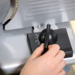 Taurus Pålægsmaskine Cutmaster 150W/19cm Taurus Pålægsmaskine Cutmaster 150W/19cm