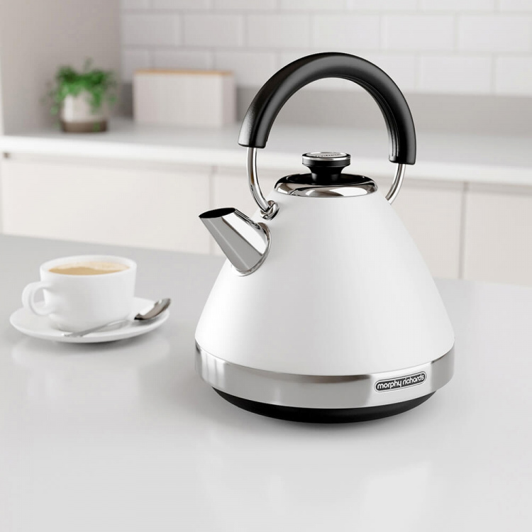 Morphy Richards Elkedel Venture Pyramid Hvid