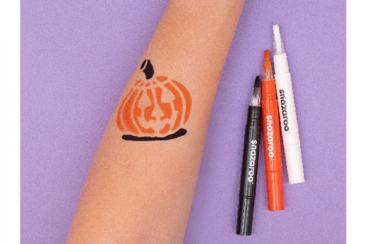 SNAZAROO Sminkefarve stencils Halloween 6stk. ass. selvklæ