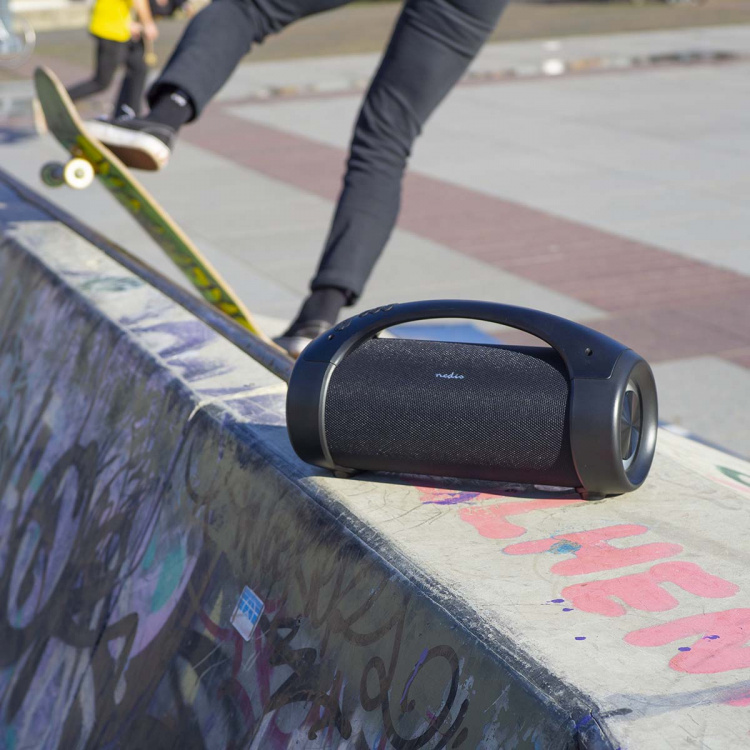 Nedis Bluetooth® Party Boombox | 6 timer | 2.0 | 150 W | Medieafspilning: AUX / USB | IPX5 | Kan parres | Bærehåndtag | Fest lys | Sort