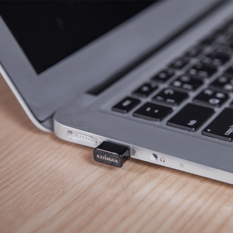 Edimax Trådløs USB-adapter AC1200 2.4/5 GHz (Dual Band) Wi-Fi Sort/Aluminium Edimax Trådløs USB-adapter AC1200 2.4/5 GHz (Dual Band) Wi-Fi Sort/Aluminium