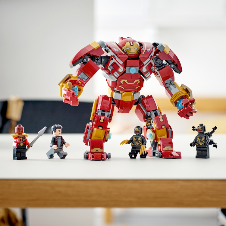 LEGO Hulkbuster: Slaget om Wakanda 76247 LEGO Hulkbuster: Slaget om Wakanda 76247