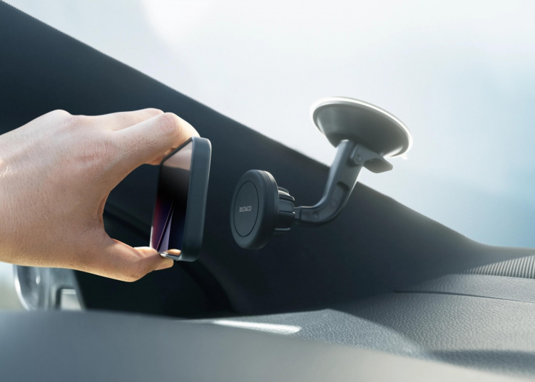 DELTACO magnetic car holder, suction mount, for mobile phone, black