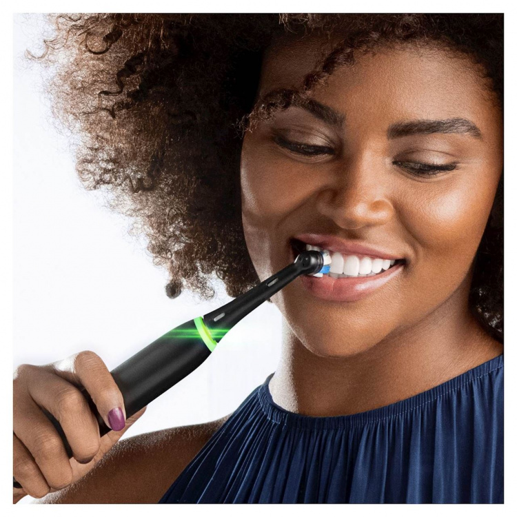 Oral-B iO4s Matt Black Oral-B iO4s Matt Black