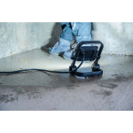 brennenstuhl Mobil LED konstruktionslampe JARO 3060 M / LED nødbelysning til udvendig 20W (arbejdslampe med 2m kabel og hurtigudløsning, LED projektør IP65, 2300lm)